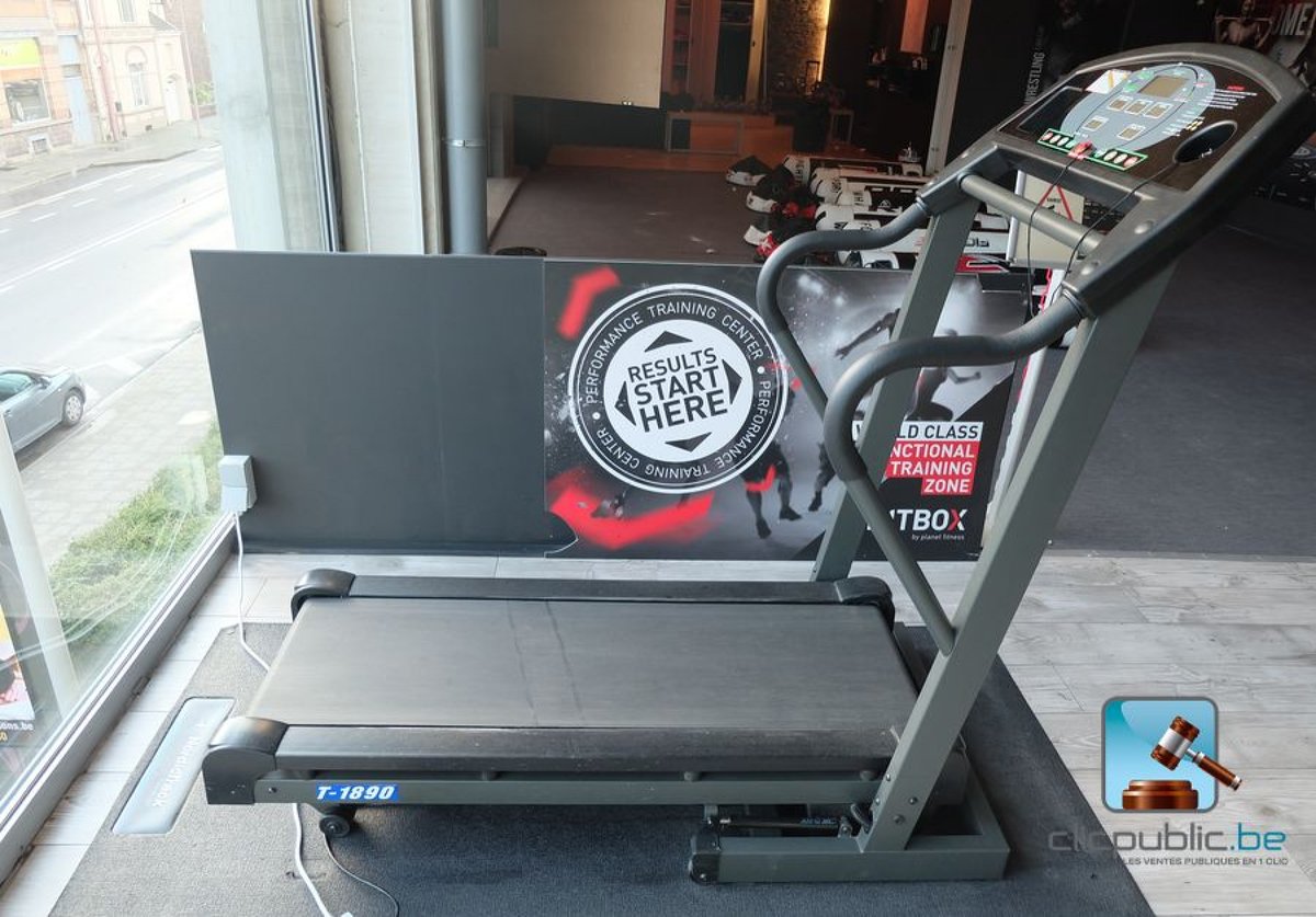 clicpublic's tweet photo. Voilà une vente qui a du PEPS !  💪💪
Des appareils de #fitness, du matériel et mobilier pour les soins #esthétiques disponible dès MAINTENANT ! 💨😀  Découvrez la vente ici 👉  https://t.co/r9hvViWYjJ https://t.co/dchEZ9zlAd