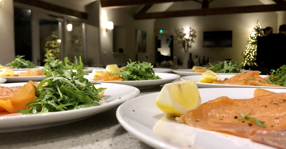 ProjectDinnerUK's tweet photo. On this dreary, grey morning, are you feeling the winter blues? How about booking for a delicious dinner party, all brought to you by our brilliant chefs! For more information on our range of different events, check out our website! #DinnerParty #PeakDistrict #PrivateDining #Chef https://t.co/ummqmaRmLb