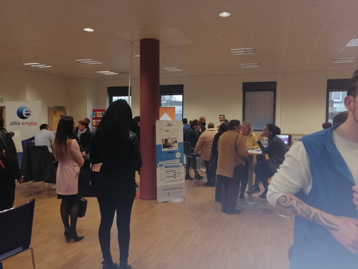 V.DUBUCHE (@vdubuche) on Twitter photo 👍👍👍
Belle réussite pour le carrousel création d'entreprises organisé par le Pôle Emploi de Denain le 14 janvier 2020 !
41 participants
4 partenaires de la création d'entreprise
4 témoignages de créateurs
Bravo aux équipes et aux participantes /participants!
<a href="/ThierryDanhiez/">Thierry DANHIEZ</a> 👍👍👍
Belle réussite pour le carrousel création d'entreprises organisé par le Pôle Emploi de Denain le 14 janvier 2020 !
41 participants
4 partenaires de la création d'entreprise
4 témoignages de créateurs
Bravo aux équipes et aux participantes /participants!
<a href="/ThierryDanhiez/">Thierry DANHIEZ</a>
