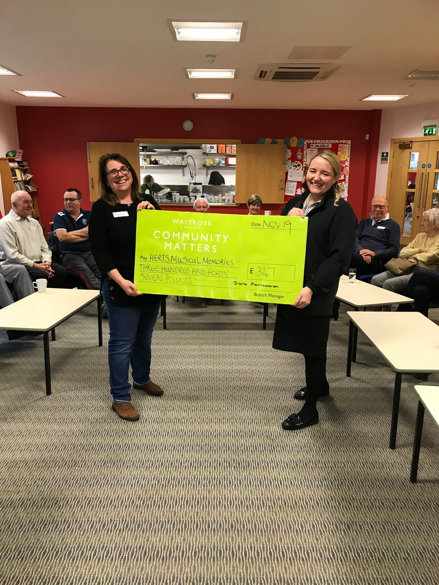 Big thanks to Tracy from <a href="/Waitrose/">Waitrose & Partners</a> Bishops Stortford for presenting <a href="/Hertsmusicalmem/">HertsMusicalMemories</a>  with a cheque for £347 from their @CommunityMatters scheme.  We are soooo grateful. 🙌🎼😃