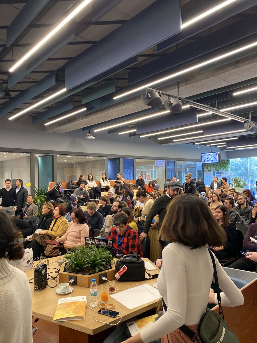 undpturkiye's tweet photo. Canlı yayın başladı! 🔴 🚨 

#İGR2019İstanbul toplantısına katılamadınız mı? Canlı takip edin! 

https://t.co/BRDrfADNVx https://t.co/iafpoyBe5V