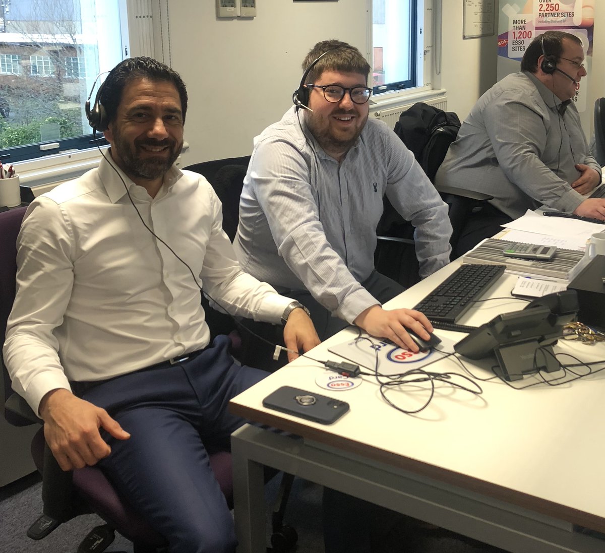 Our MD, Domenico, kicked off the new year by getting #backtothefloor.

Domenico spent some time with our Sales, Customer Care &amp; Account Management teams.

#newyear #2020 #fuelcards #fuel #teams #customerservice