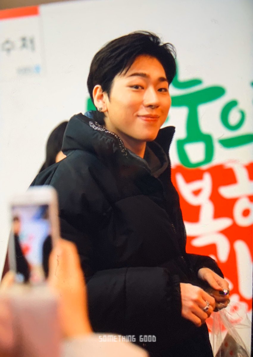 200115 볼륨을 높여요 출근 #지코 #ZICO #우지호 <a href="/ZICO92/">ZICO</a>