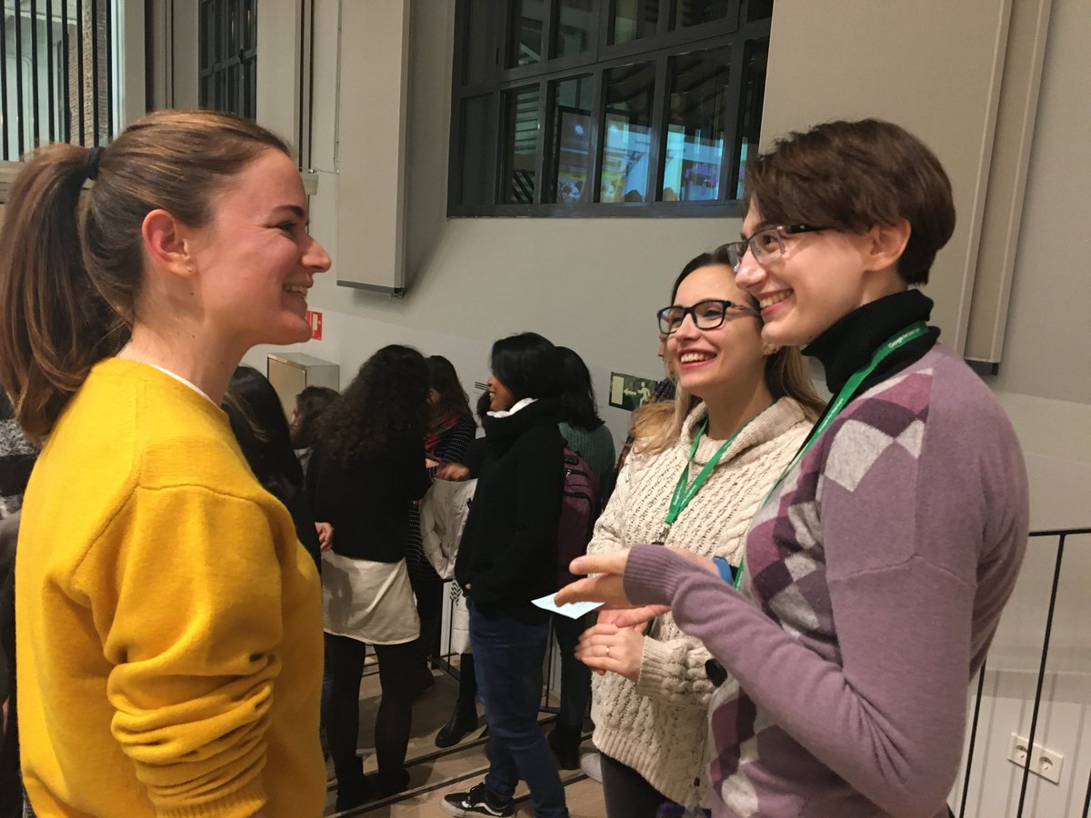 @Carmenqc33 <a href="/dgomezdebora/">Debora Gomez</a> <a href="/lidiadeandresg/">lidia de andres</a> @esther_epg Después, EL MOMENTO: cuando alumnas y mentoras se encuentran por 1ª vez. Saltan chispas 🤩

Queremos que las alumnas conozcan mujeres que ya han logrado los objetivos que ellas se están proponiendo, mujeres que han pasado por situaciones similares a las que ellas deben enfrentar.