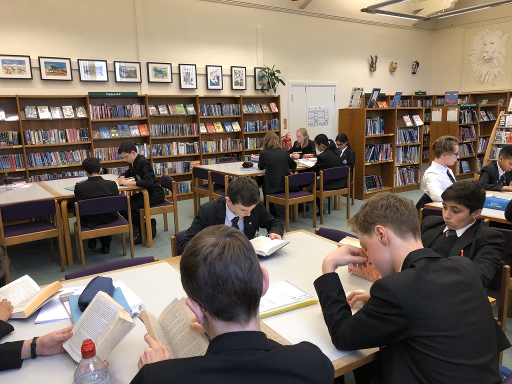 EnglishNHS's tweet photo. @NottsHigh #DEAR is in full swing. It’s great to see such a buzz about reading all over the school! 📚 https://t.co/LvElnLYX6J