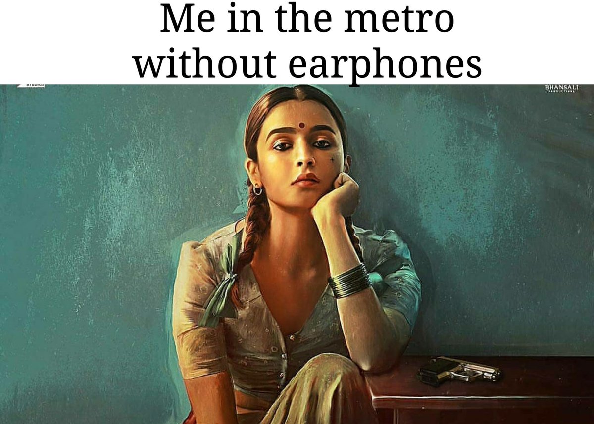 pushkarsharmaa's tweet photo. 😒😒 @aliaa08
#aliabhatt #aliaabhatt #alia #aaila #bollywood #bollywoodmemes #deepikapadukone #chhapaak #adityaroykapur #ranbirkapoor #deepveer #bakchod #bc #memelover #narendramodi #bye #GangubaiKathiawadi https://t.co/tcxkn5sJMo