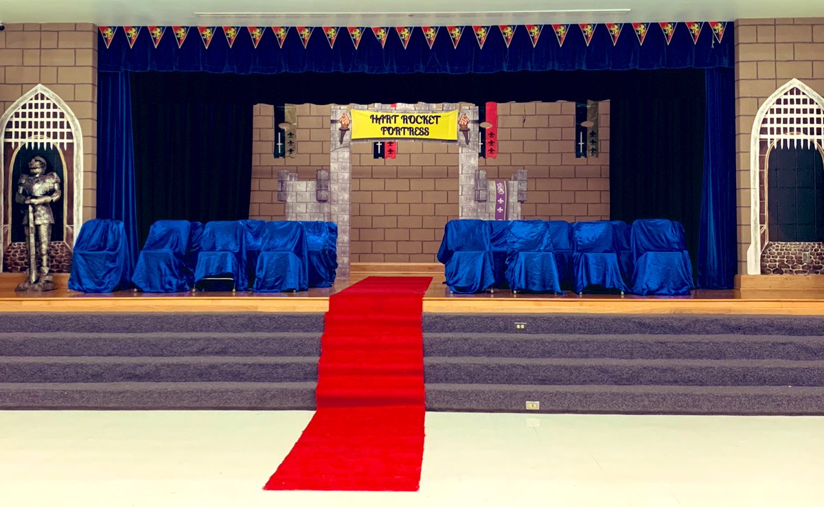 MsEdsonsKiddos's tweet photo. Ready for the first #EAFK Knighting Ceremony of 2020 recognizing students who demonstrate #service #HartRockets 🚀 @HARTROCKETS1 @AustinISD @RotaryAustin #AISDGameChangers https://t.co/aUcQQGEUsW