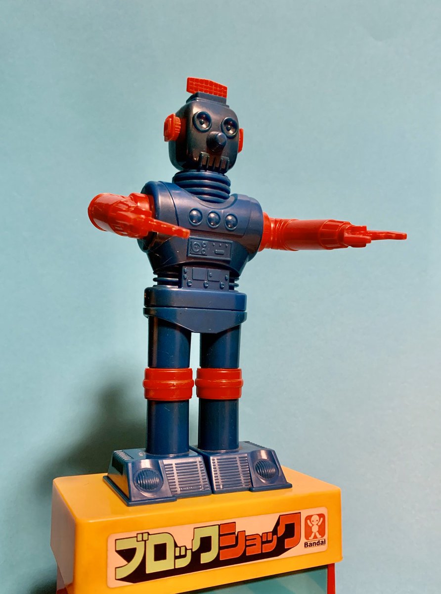 ピーカップ 懐かしいモノ バンダイ ブロックショック このロボットのデザイン好きだな 昭和レトロ アオシマ合体 プラモデル