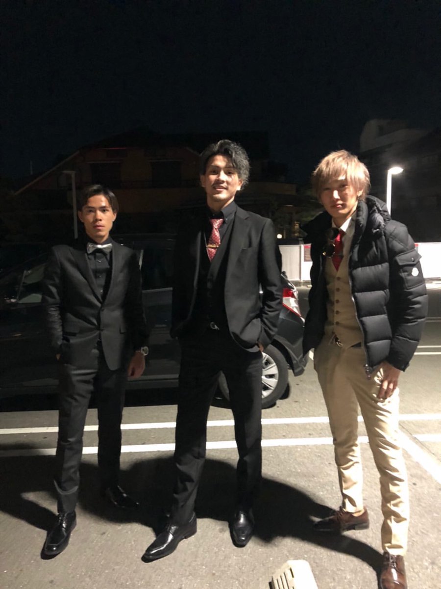 Thats_morio's tweet photo. 10年後にはもっといいスーツが着こなせる渋男になりたいと思います https://t.co/h0hJjnlvQ7