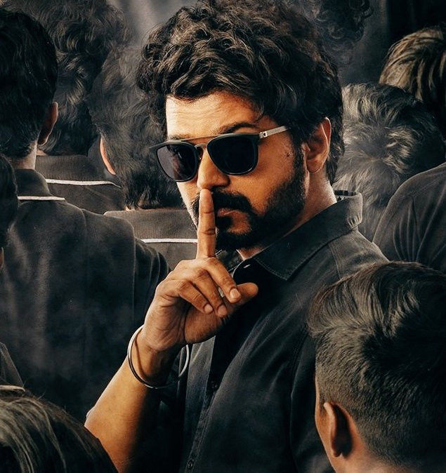 dhanaazXclusive's tweet photo. Gammuuu'nuu irukanum!!! 
🤫🤫🤫🤫🤫🤫🤫🤫
#MasterPongal #MasterSecondLook #Master #MasterHasArrived #MasterHasArrived #MasterUpdate #MasterSecondLookUpdate https://t.co/vdxkkaEx2J