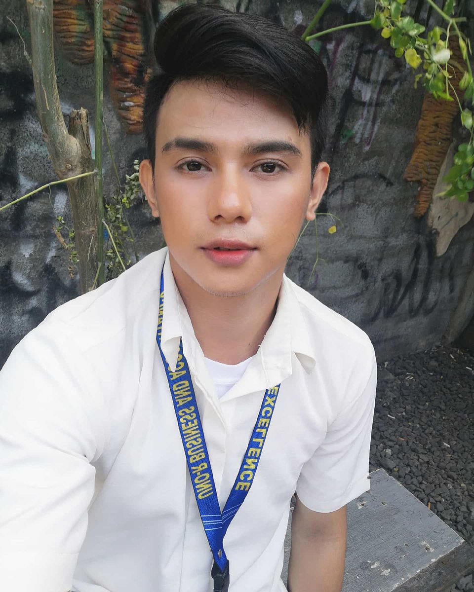 KelpRamirez1's tweet photo. Shool bukol 😂 https://t.co/e2kX73Fo2E