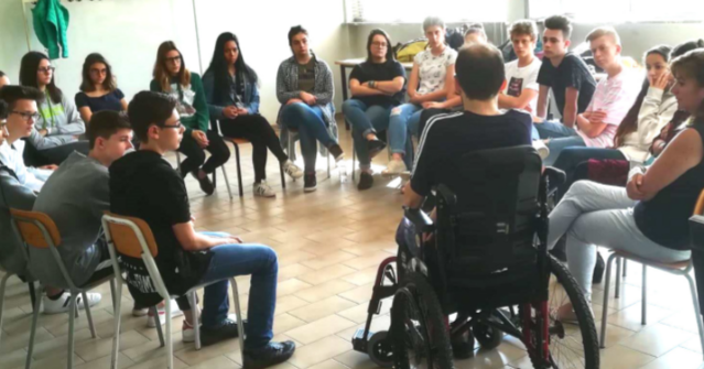 ImpactSkillsOng's tweet photo. @click4all e @Hackability_ITA parlano della pervasività dei sistemi digitali per combattere barriere culturali, linguistiche e di genere. Scopri soluzioni tecnologiche per una vita più accessibile nell’ e-book: https://t.co/cBsCPOfJyT #digitaltransformationsostenibile https://t.co/7k2XbzMsko
