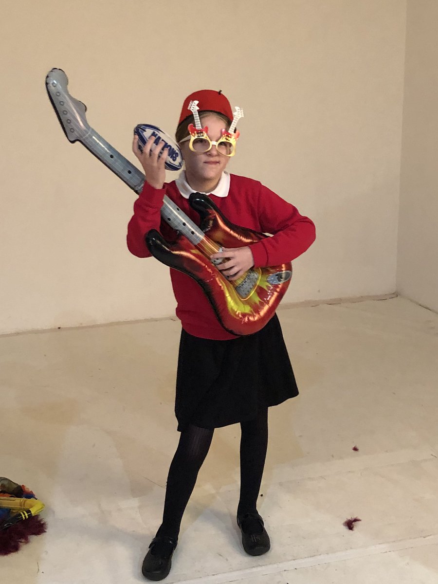 NantYParcSchool's tweet photo. More #colorfoto madness https://t.co/6XHJ2273n3