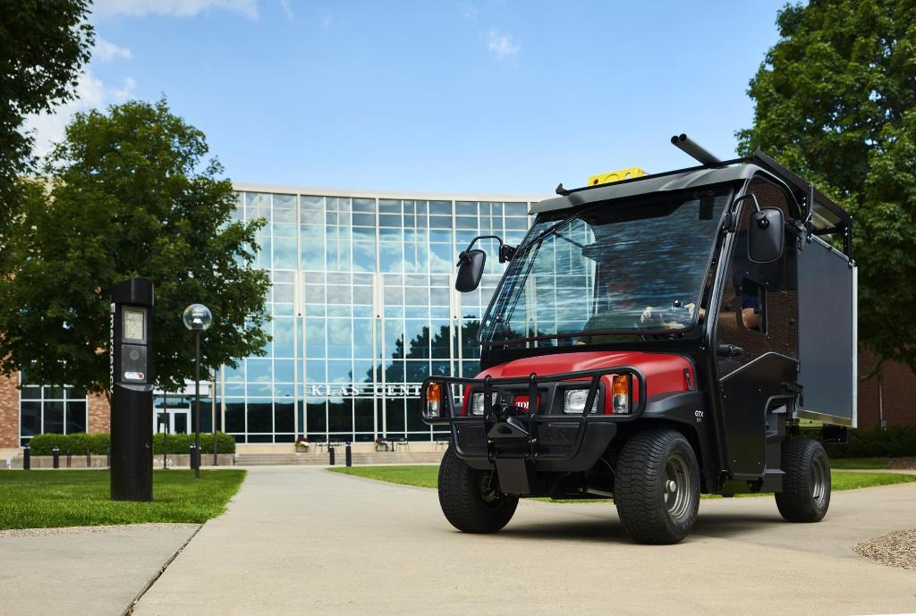 ToroGrounds's tweet photo. The newest addition in Toro's Workman GTX line now includes the Van Box feature. Come see it at #STMA2020, booth #413. https://t.co/ZJsjyQwwdR