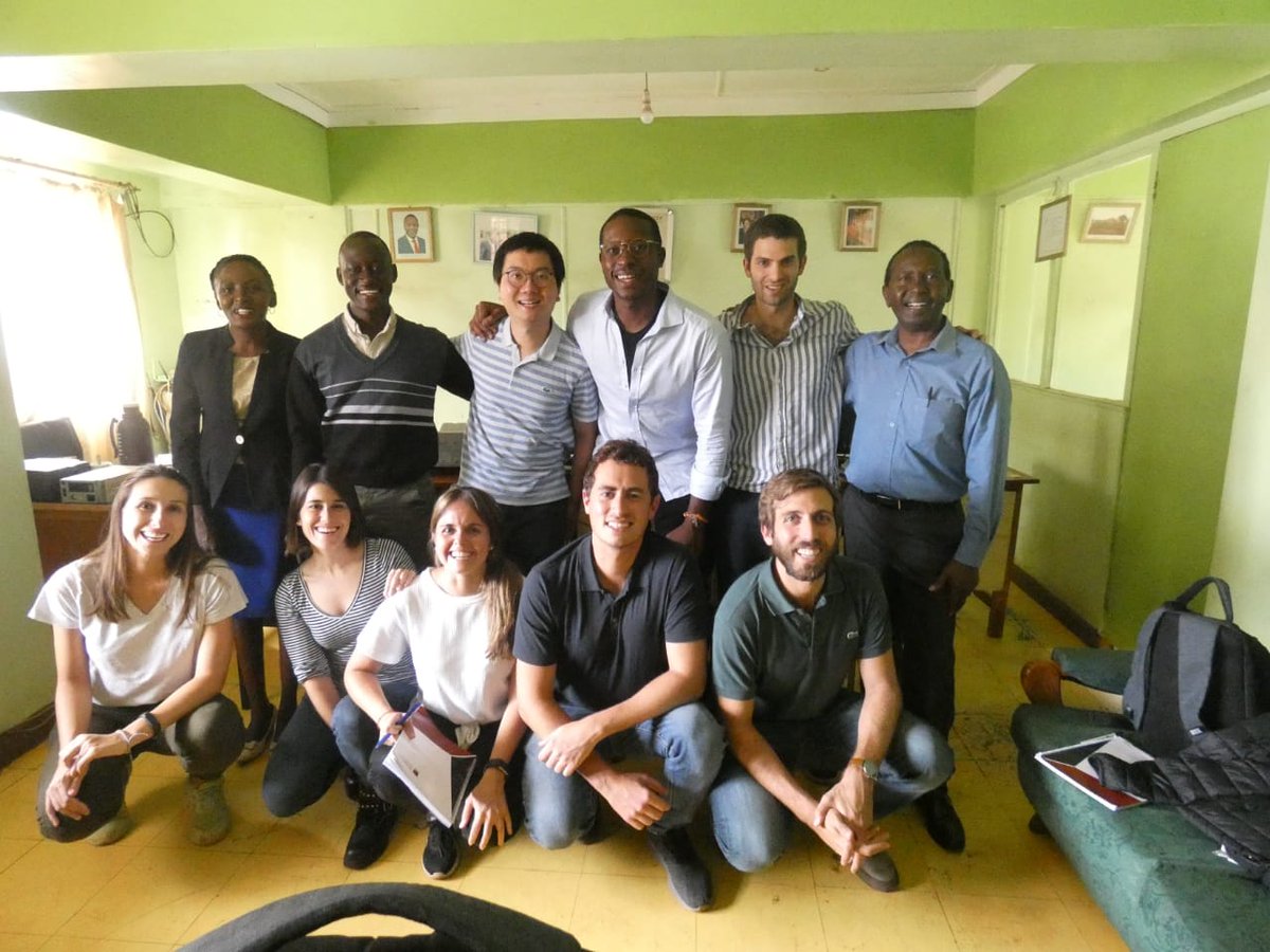 NeemaHeep's tweet photo. Today we had a fruitful discussion with MBA students from @iesebschool who had paid us a visit. https://t.co/9KhDWoeDeZ