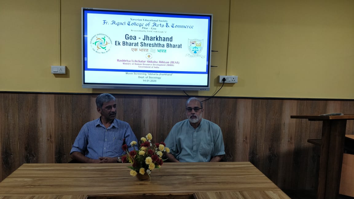 facpilar's tweet photo. Movie Screening of Documentry  "Ubharta Jharkhand" as a  RUSA-EBSB Activity on paired state of Goa - Jharkhand was undertaken by the department of Sociology and EBSB Club. https://t.co/fKIZ5cMDuf