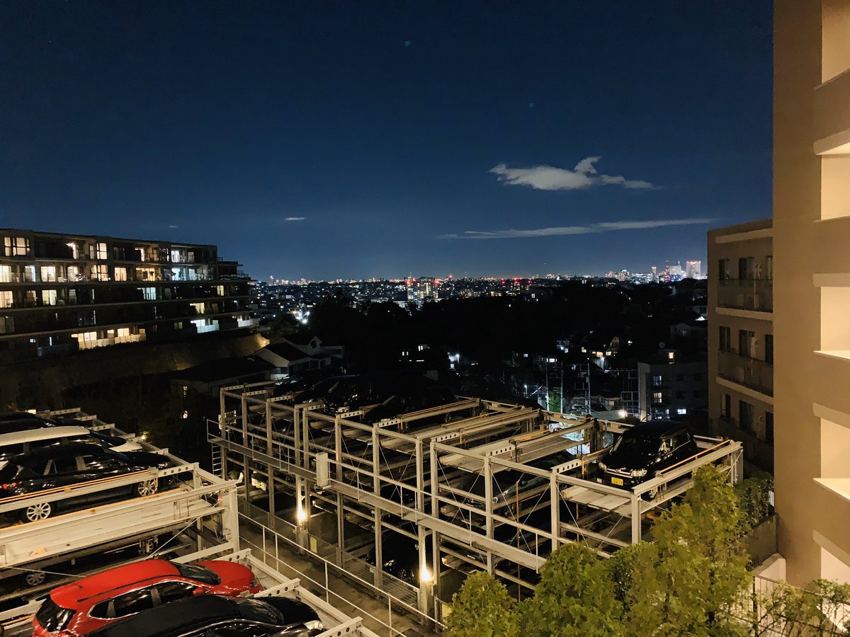 S38903957's tweet photo. 空が綺麗です！

＃空　＃夜景　＃写真 https://t.co/rXEnJ9legO