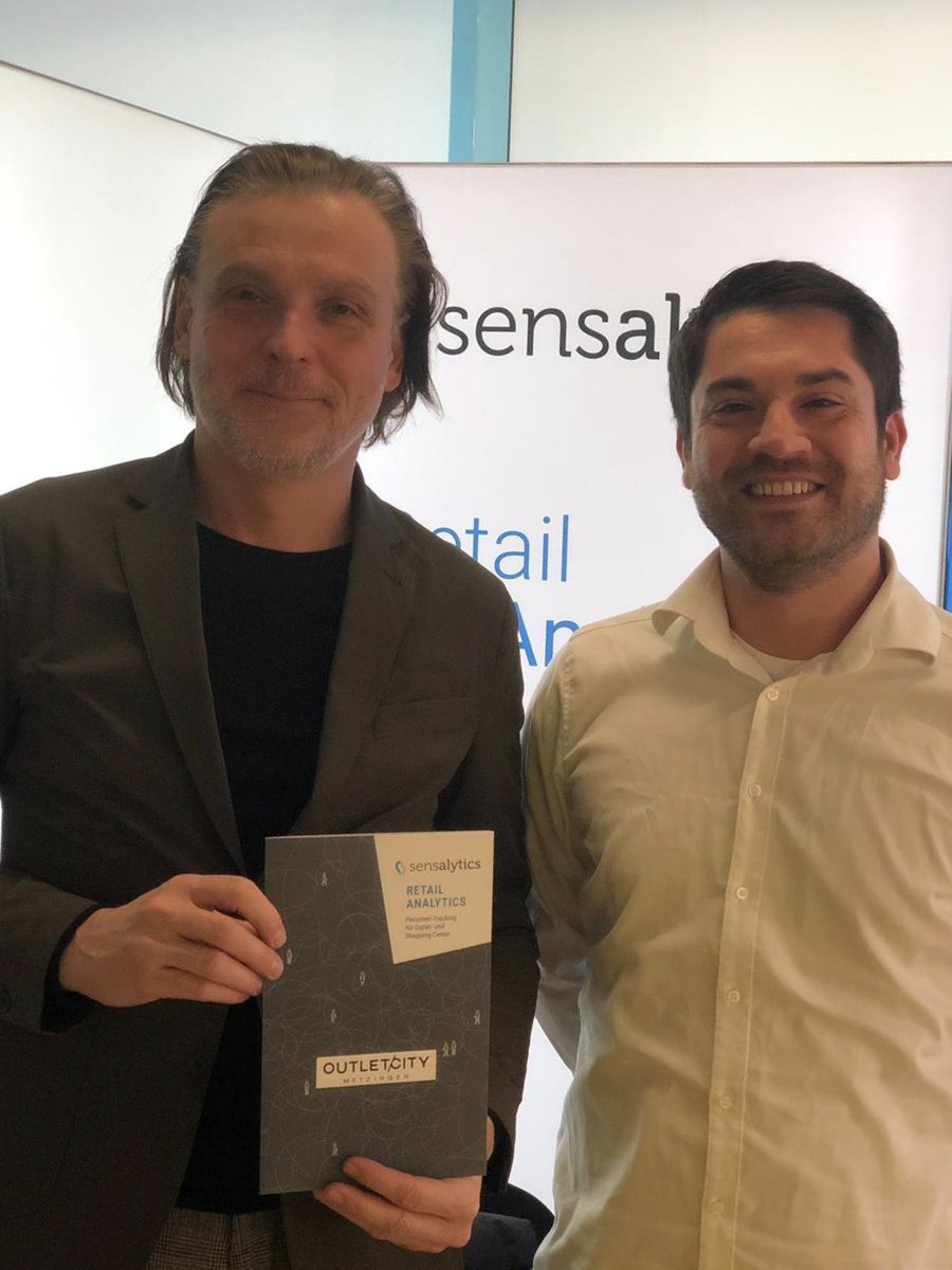 sensalytics's tweet image. @TelloOmar having great talks with Stefan Hoffmann CEO of @OUTLETCITY_COM about #pathanalytics #instoreanalytics at the @FASHIONTECHBER