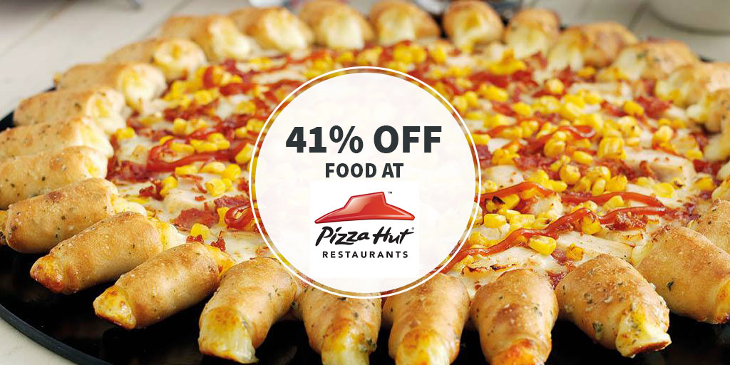 vouchercloud's tweet photo. Happy January - treat yourself to 41% off food at Pizza Hut for a limited time only with this code ๐๐ >> https://t.co/zzf8TGuBeh ๐ #PizzaHut #pizza #restaurant #savingmoney #eatingout #food #vouchercloud @pizzahutuk https://t.co/30dUZ0Tmdg