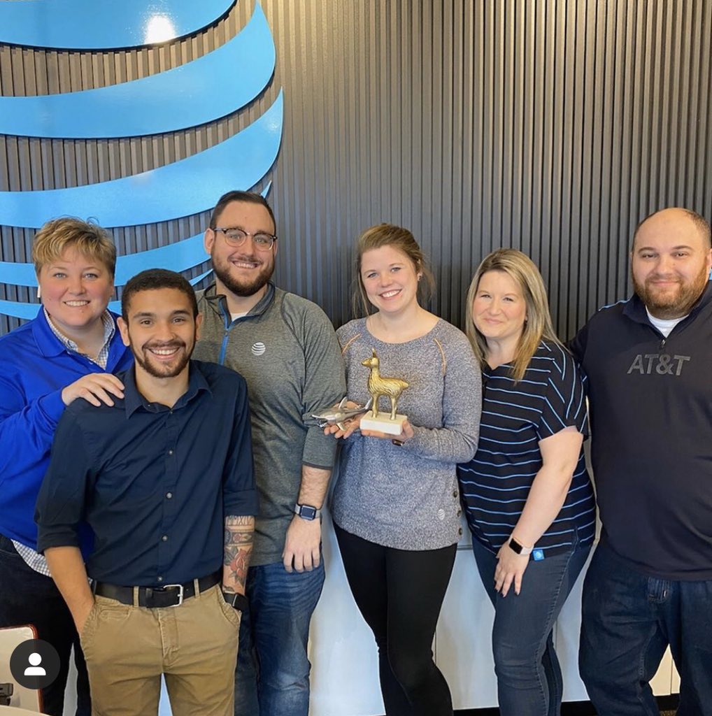 smallbizepp's tweet photo. This team rocked CRU in December!  Not only did they bring home The golden llama for highest attainment but Amanda also sold the most CRU in the market and won the CRU shark!!! Proud of you guys!! 💪💪 #lindathellama @Amy__Smith1 @ATTaKKpack @cbs4real @costelloatt https://t.co/AtPNESBu6i