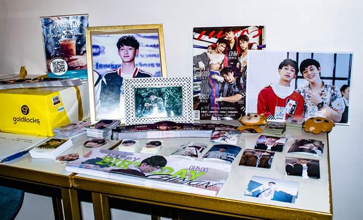 pluemonphfamily's tweet photo. WE PLUEM CHIMON PH FAMILY FANS CELEBERATE THE 20TH BIRTHDAY OF #ChimonWachirawit. We would like to thanks to the fans who attend this event and this event is successfull. hope you guys enjoyed the event. Hope we see each other soon and @Chimonac
#Funforlifewithchimon2020 https://t.co/9Jp49xBJh0