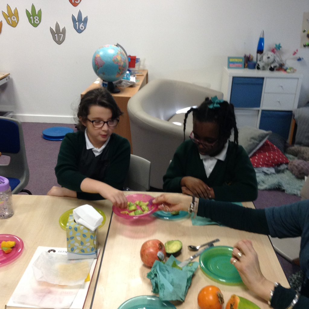 We have been comparing different exotic fruits by weighing and tasting them #Handassuprise #swhmaths #swhdt #swhenglish #swhcrash