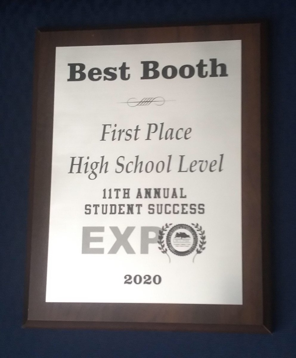 beach_bulldogs's tweet photo. Beach High School for won FIRST PLACE at the Student Success Expo for our booth exhibit! Thanks to all those who helped with this #bulldogsolution! https://t.co/AwnYTX7vgB