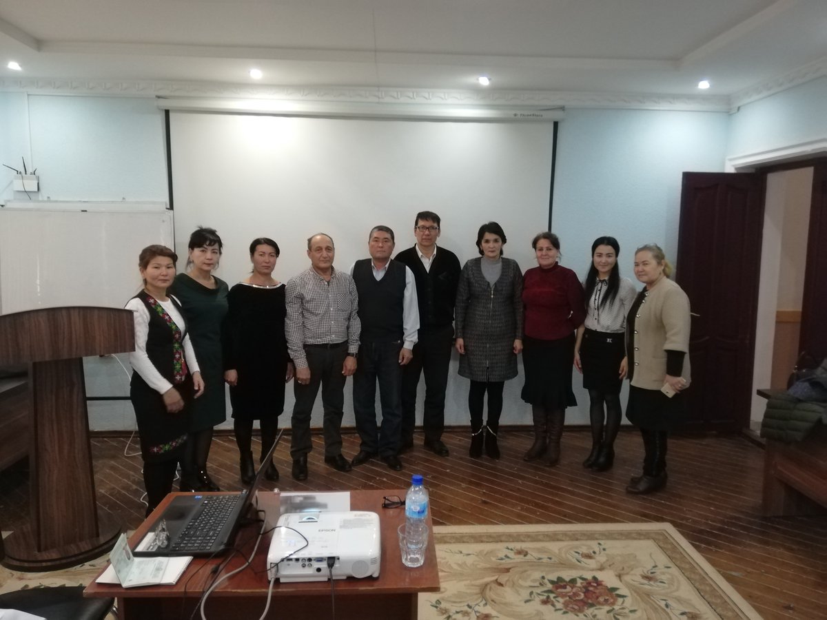 UzbekForum's tweet photo. @d_yusupov Contrast with new civil society group #Chiroq @Azimbay62: 
Application to register as public association rejected by  Ministry of Justice in #Karakalpakstan because of THREE grammatical errors and told to re-apply.

#HumanRights #Uzbekistan https://t.co/WYlo1A4mwo