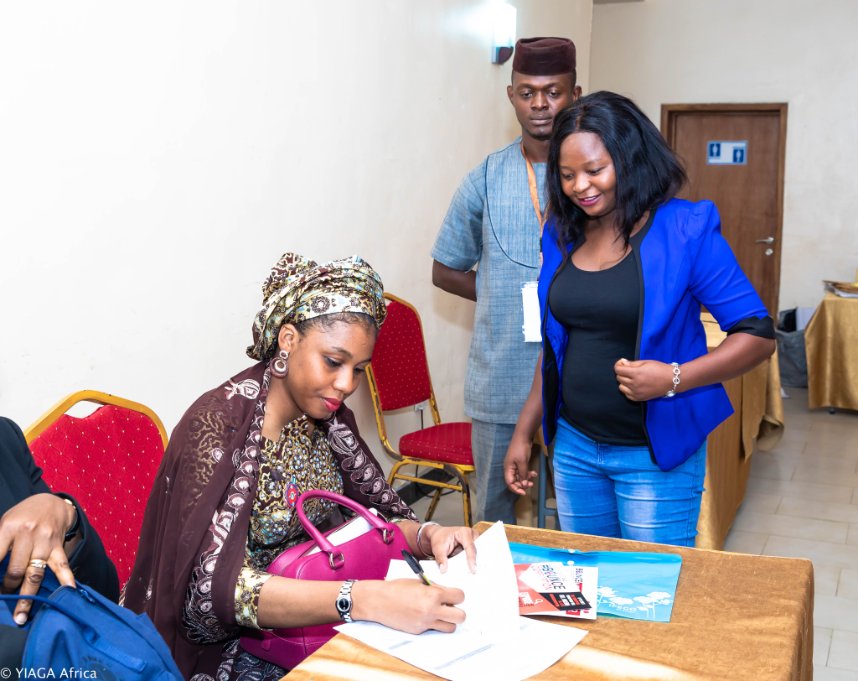 YIAGA's tweet photo. @macfound @IbrhmFaruk @tracykeshi @oviidaniel Sustainable development is anchored on collaborative efforts and support to government institutions. This embodies the essence of the workshop.
Safiya Bichi @sofie_bichi Head, Research/M&amp;E @YIAGA  introducing the Representative of the Chairman @ICPC_PE 
#BounceCorruption https://t.co/yc0UZ5sCk3