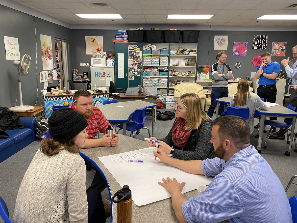 MissField5's tweet photo. Such a great way to end our day with Connect Collaboration Work Time!  The dedication of these @BBEschools facilitators is just amazing!  #growthmindset #commonlanguage #learnercentered https://t.co/4jwetcY9f4