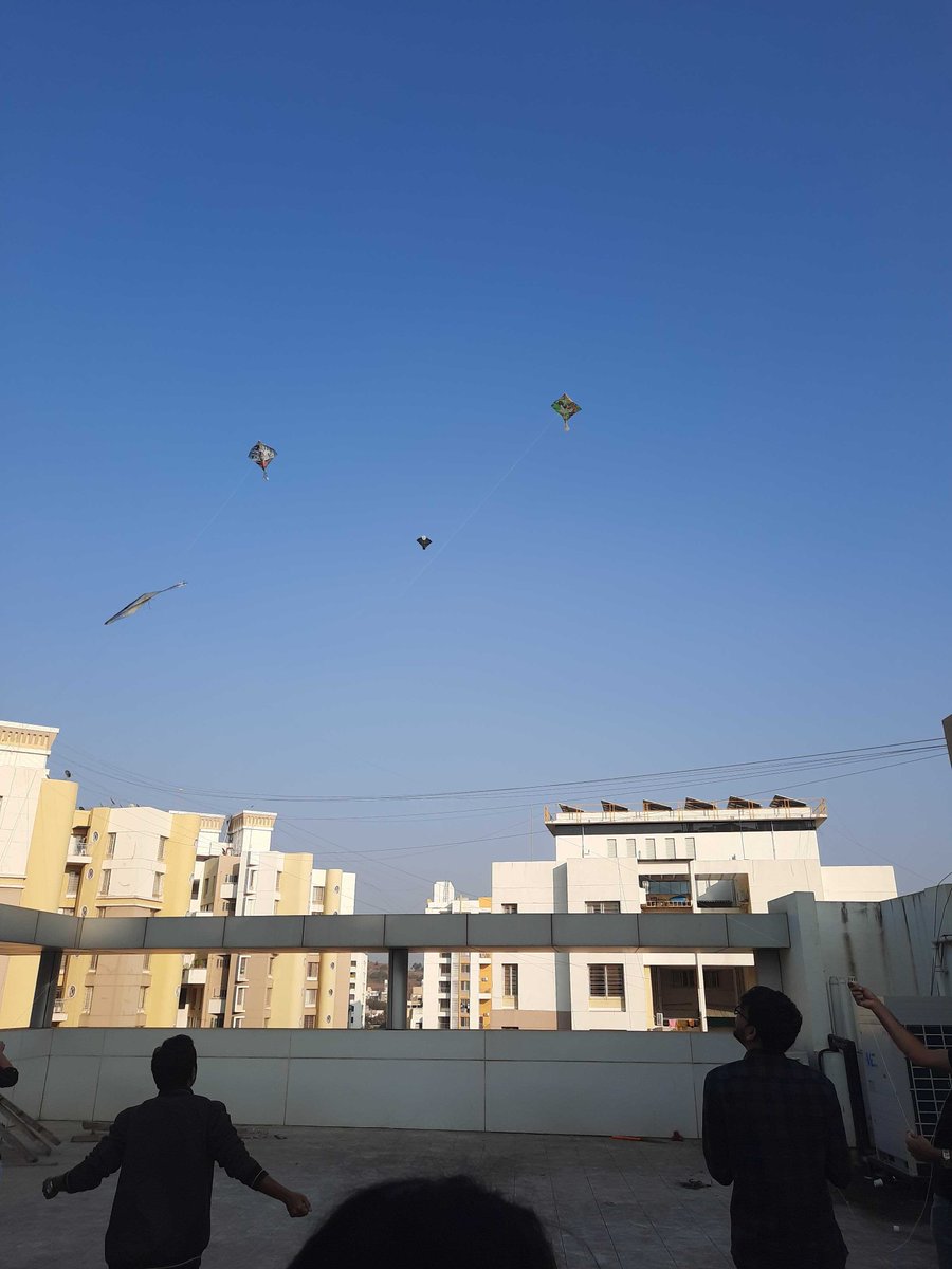 We had a fun-filled #MakarSankranti festival celebration today by flying kites.
#happyemployees #funtimes #EmployeeEngagement #happyworkplace