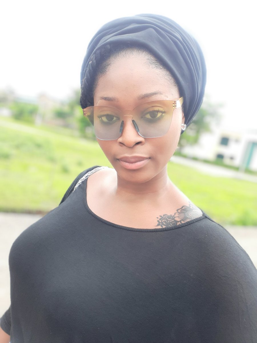 munashdada's tweet photo. Am new here 
Tweeters be nice
Please can somebody show me around??🥰🥰🥰🥰😍😘 https://t.co/2VylAGgcaT