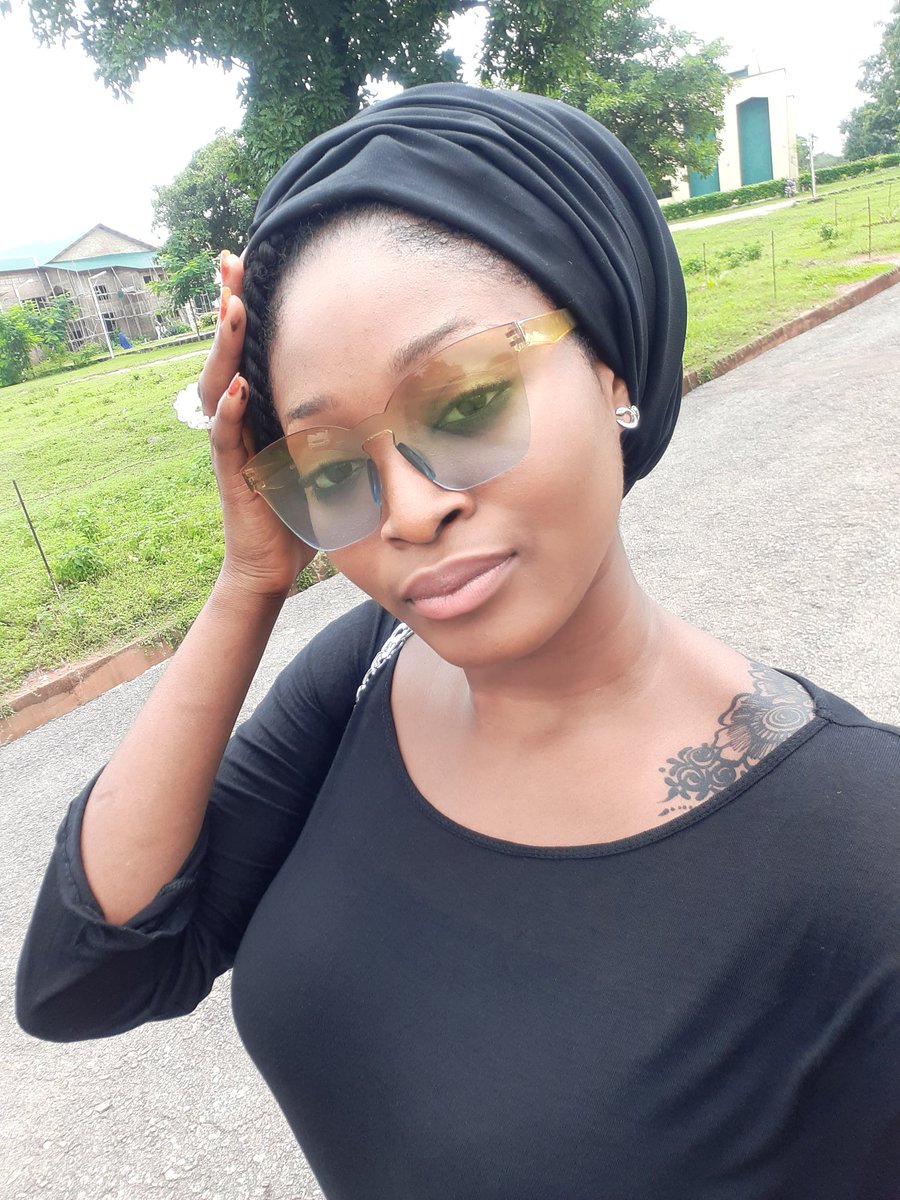 munashdada's tweet photo. Am new here 
Tweeters be nice
Please can somebody show me around??🥰🥰🥰🥰😍😘 https://t.co/2VylAGgcaT