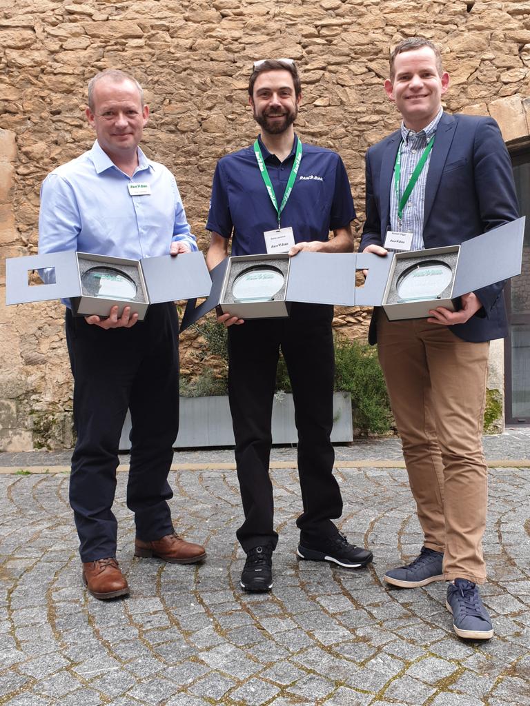 We work with the best team in all aspects of <a href="/RainBirdGolf/">RainBirdGolf</a>  <a href="/RainBirdCorp/">RainBirdCorp</a> @rainbirdgsp from #Turf, #Service  #support to #golf by recognising hard work and true passion. <a href="/AlastairHiggs/">Alastair Higgs</a> <a href="/rainbirdturf/">Rain Bird Turf</a> CONGRATULATIONS ⛳