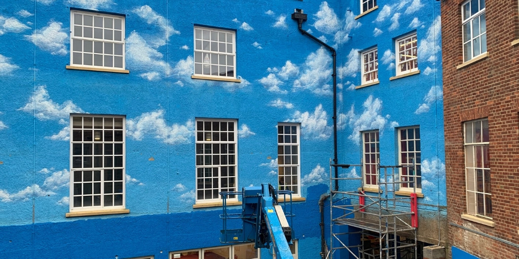 ExperienceOx's tweet photo. The magical transformation of @TheStoryMuseum is *almost* finished - do you love the new look of their courtyard? 😍☁⛅ The Museum is reopening on 4th April and we're SO excited! 🥳📚 More info here ➡️ https://t.co/dPhovL7SUp #ExperienceOx #Oxford #storymuseum https://t.co/GmQUU3kAWY