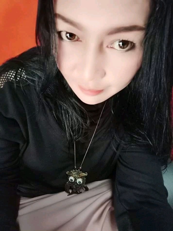 tehnunungtea's tweet photo. pengen yg seger seger ih yang muda yang kenceng yang masih keras... https://t.co/g2OEvGFrLR