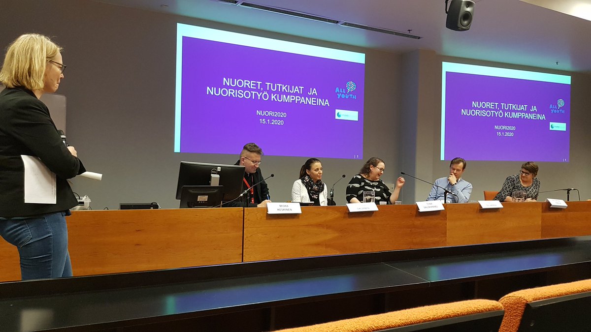 AllYouthKaikki's tweet photo. Nuoret, tutkijat ja nuorisotyö kumppaneina -paneeli yhteistyökumppanien kanssa käynnissä #nuori2020 #kaikkinuoret #strateginentutkimus @Akatemia_STN @AllianssiRy https://t.co/4bfHmubqEZ