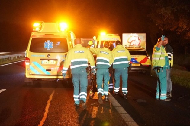 De 59-jarige man uit Eindhoven die op 4 oktober vorig jaar op de A2 ter hoogte van Ittervoort een dodelijk ongeval veroorzaakte en wegvluchtte, blijft voorlopig vastzitten..