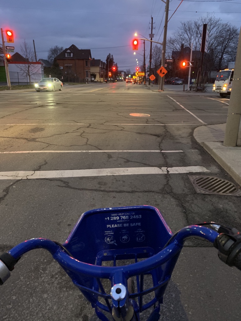 timcarrphoto's tweet photo. Meetings in toronto. Spend hours in dangerous stressful #QEW traffic contributing to #climateChange? Nope: multi-modal transport is a joy even in #hamont where there are “say, 100” of us cyclists #TellCouncilHowWeCycle #TellEstherHowWeCycle @SoBiHamilton https://t.co/Rm4BidjspK
