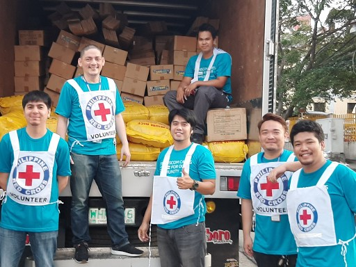 TranscomAsiaPH's tweet photo. Transcom partnered with the Philippine Red Cross in extending help to the victims of the Taal Volcano calamity.

Other than donations, employees also helped in packing goods for distribution to affected communities.

 #TranscomTayo #Malasakit #TranscomCares https://t.co/GEQqYe4DeQ
