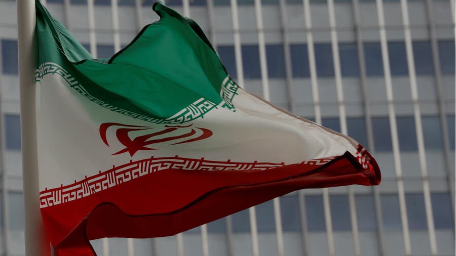 I_brahim_med's tweet photo. Nucléaire : la France, le Royaume-Uni et l'Allemagne déclenchent une procédure contre l'Iran https://t.co/NsJMLQzxYV