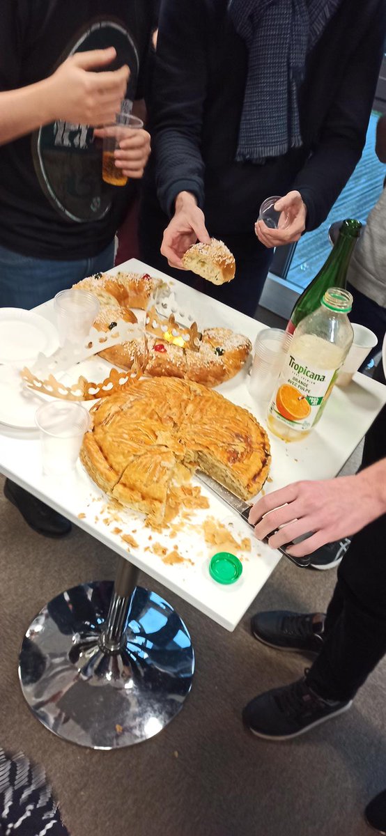 Heureux d’avoir partagé la galette des rois avec nos 3 superbes promos de Toulouse 😃
L’occasion pour nos Adamiciens de démarrer cette nouvelle année 2020 dans une ambiance conviviale ! #Osezlenumerique #Bigdata #Numerique #Toulouse