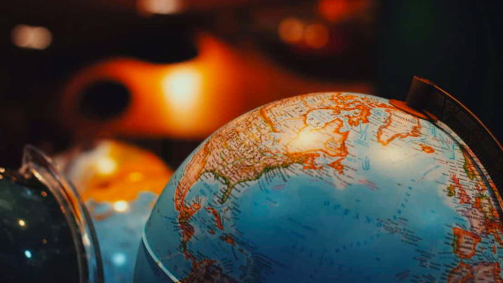 Avez-vous apprécié le premier épisode de l'histoire des séminaires ? 😃 
Voici  le second  et avant dernier chapitre ! 🔛
✏️+ d'infos : bit.ly/2RaQuLc
#séminaire #culture #histoire