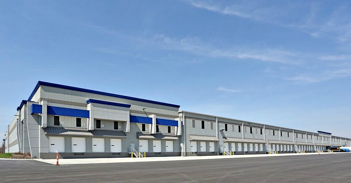 AOGeotech's tweet photo. Proud of our work on this Class A distribution facility at I-35 Logistics Park in @CityofOlatheKS! https://t.co/MDKWK8uI0X @KessingerHunter @MeritKC @BSEStructural #geotechs https://t.co/C6dNlDakCW