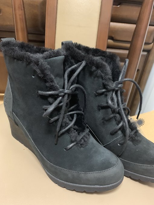 みれいちゃんから、バースデー🎁が届いたー‼️ ありがとう、大切にしまーす😊😊😊 https://t.co/Ar3q8kVnmh<a href="/tag/%E3%83%A9%E3%83%BC%E3%83%A1%E3%83%B3"class="tags"><span>#ラーメン</span></a><a href="/tag/%E4%B8%80%E8%98%AD"class="tags"><span>#一蘭</span></a><a href="/tag/%E8%B1%9A%E9%AA%A8%E3%83%A9%E3%83%BC%E3%83%A1%E3%83%B3"class="tags"><span>#豚骨ラーメン</span></a><a href="/tag/%E8%B6%85%E3%81%93%E3%81%A3%E3%81%A6%E3%82%8A"class="tags"><span>#超こってり</span></a>