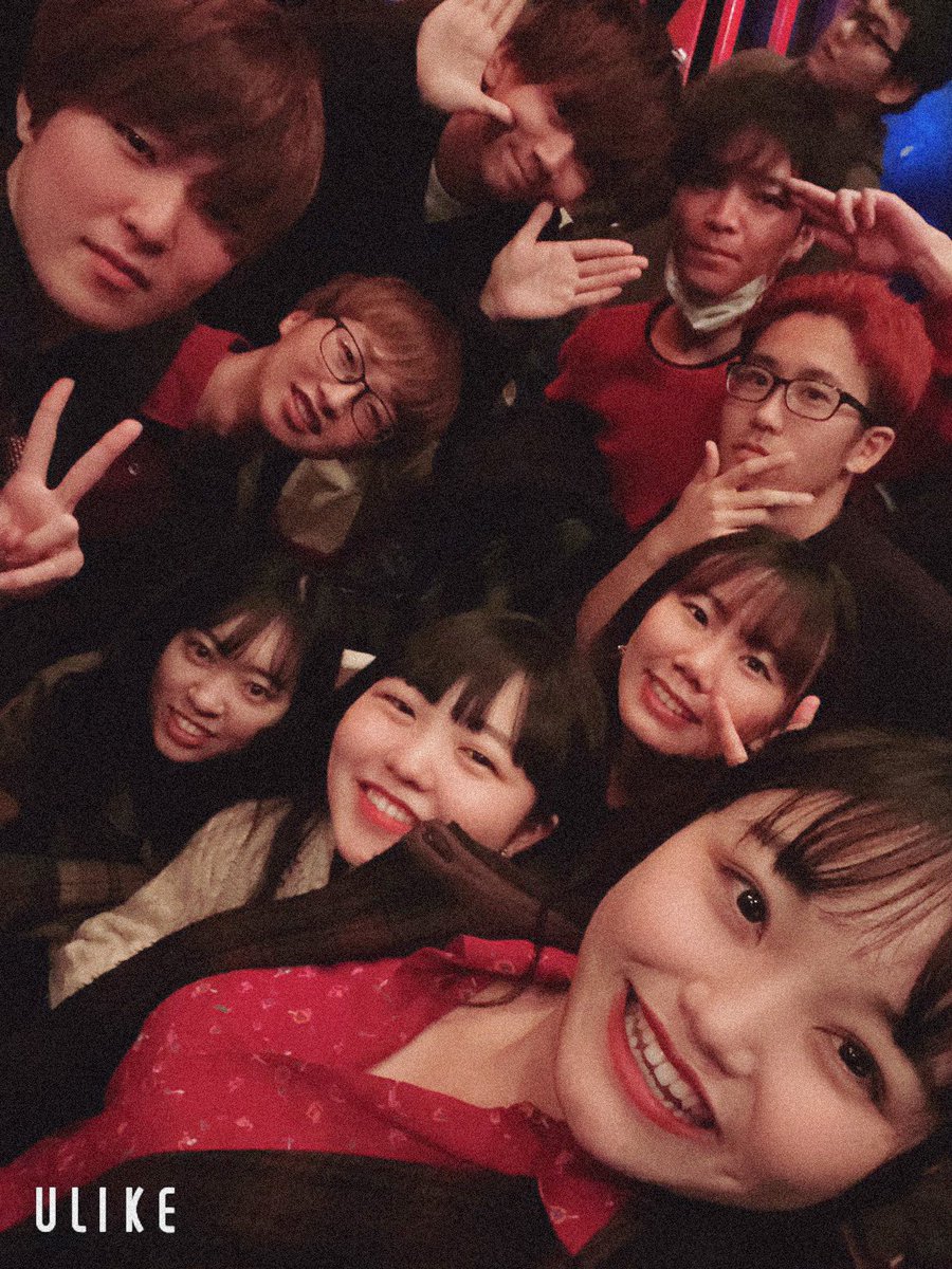 Choco__zero's tweet photo. 1.11 の #ユニツキ に出演させて頂きました！大きな月の映える素敵なライブハウスで演奏できてとても良かったです。
これからも零をよろしくお願いします🤲 https://t.co/vUhKqblXIJ