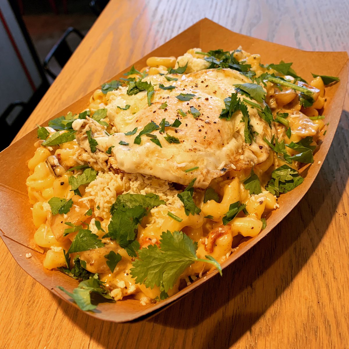 O_Cheeze's tweet photo. Just a reminder that your half way to the weekend! We do brunch on the weekends! Sat &amp; Sun come down and grab breakfast Mac and cheese the sausage bacon and an egg on top! You will not regret it! @kegandcasemn #breakfast #mspbreakfast #stpbreakfast #kegandcase https://t.co/FgKm9N7szs