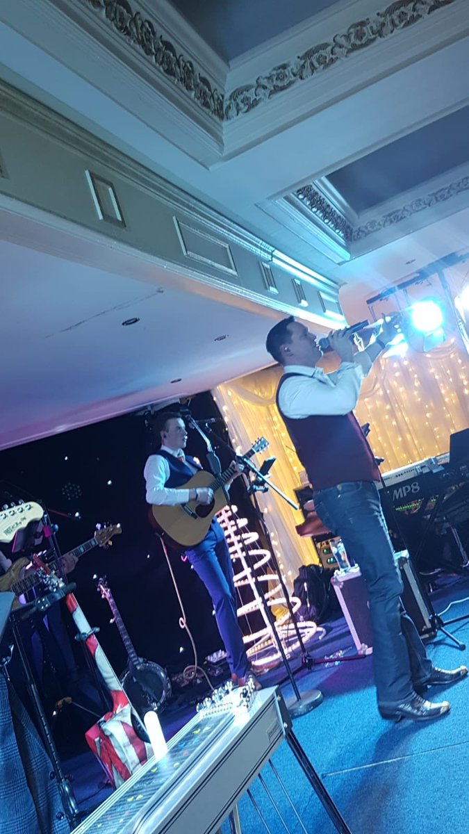 RobertmizzellF's tweet photo. Some more photos of Robert Mizzell &amp; the country kings performing at The Bushtown Hotel, Colraine 💙🎶 #RobertMizzell #Countrykings #BushtownHotel #Colraine https://t.co/7nAW0s4jYw