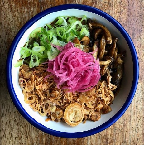 To celebrate #Veganuary, here's our selection of some of Glasgow’s vegetarian &amp; vegan restaurants 🥑 😋 From new neighbourhood cafes to award-winning restaurants offering plant-based menus, there’s something for everyone ➡️ bit.ly/2NBVaZF