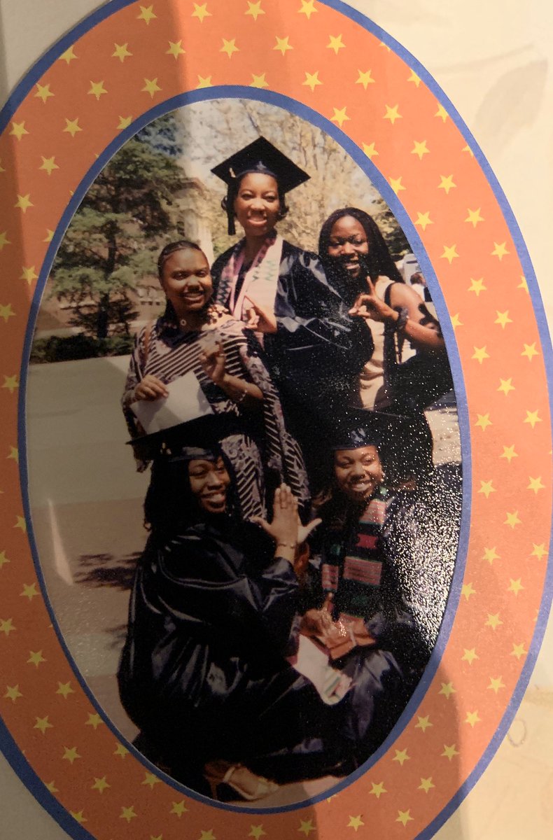 TJD_1908's tweet photo. It was 20 years ago!! Happy Founders Day to all my ✨BEAUTIFUL Sorors!!💗💚
#J15Loading #AKA1908 https://t.co/x6TffAVxxb